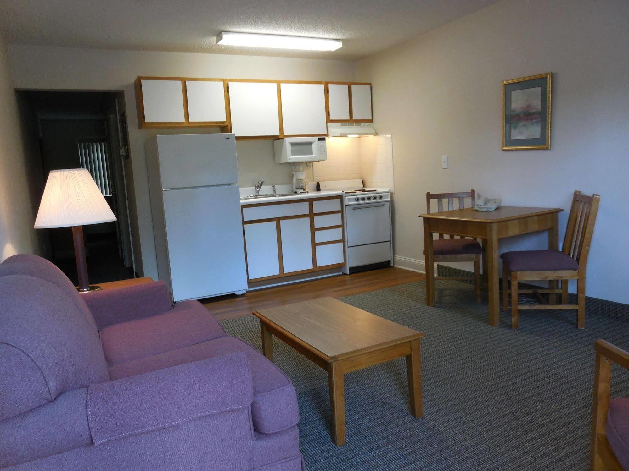 Affordable Suites Salisbury Esterno foto