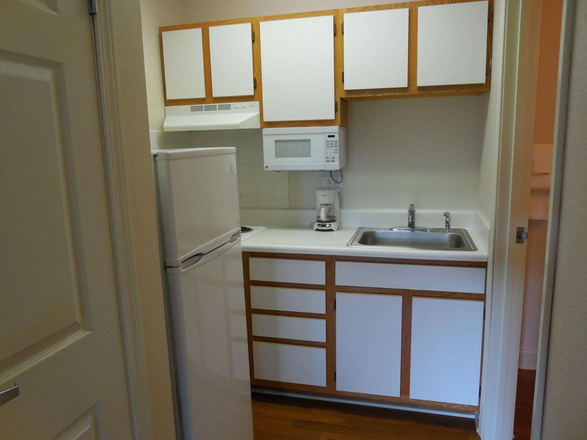 Affordable Suites Salisbury Esterno foto